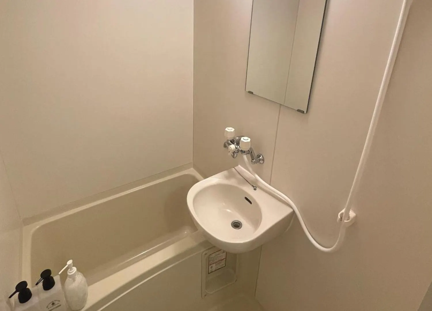 Apartment 新宿まで2分！清潔で安全な部屋！Wifi無料！#1 Tokyo Japan